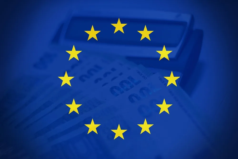 Eurozona, manifattura cresce ai massimi da 4 anni
